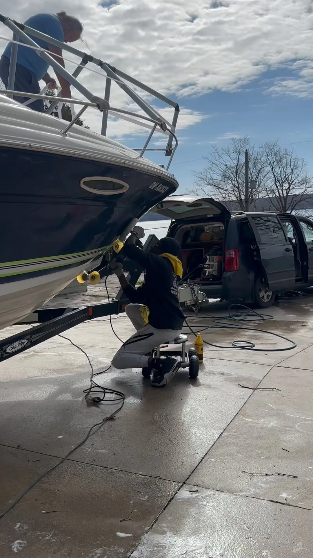 Boat Polishing & Oxidation Removal