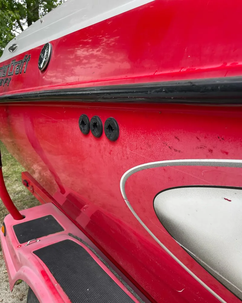 Red gelcoat restored to a deep gloss
